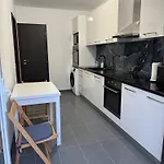 Lg 4*