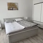Lg 4*