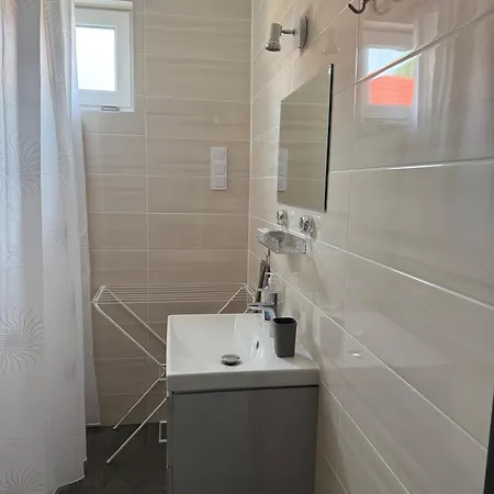 Lg Guest house