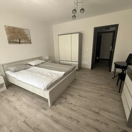 Lg Guest house *