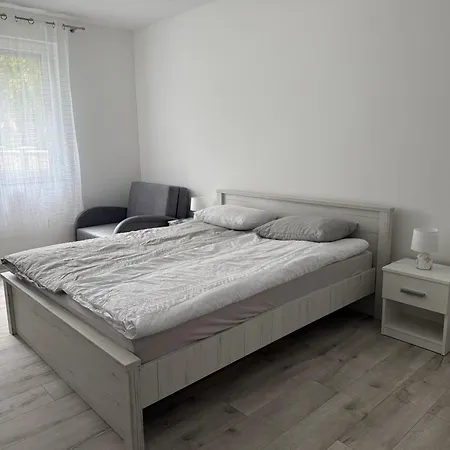 Lg Affittacamere 4*